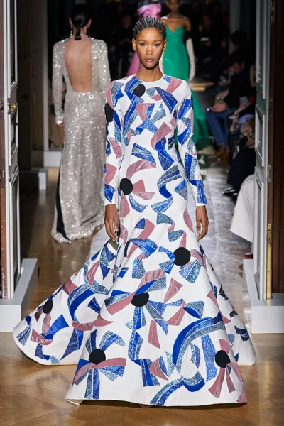 Look 67